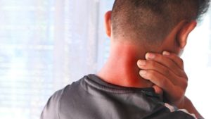 Common Causes of Neck Pain and Ways You Can Treat It