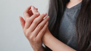 5 Easy Ways to Prevent Hand Injuries